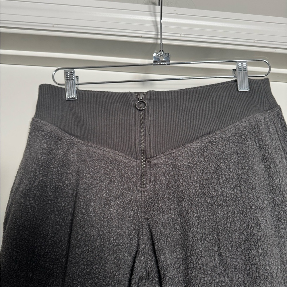 Aerie Charcoal Corset joggers - Picture 5 of 8